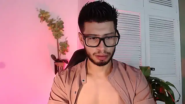 Snapshot of Colby_brown03 chatting on September 20, 2025, 7:19 pm Colby brown03 online show from September 20, 2025, 7:19 pm