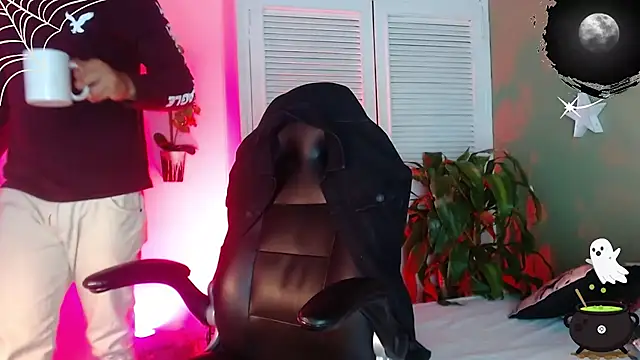 Snapshot of Colby_brown03 chatting on October 15, 2025, 7:33 pm Colby brown03 online show from October 15, 2025, 7:33 pm