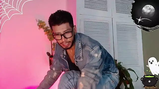 Snapshot of Colby_brown03 chatting on October 1, 2025, 6:45 pm Colby brown03 online show from October 1, 2025, 6:45 pm