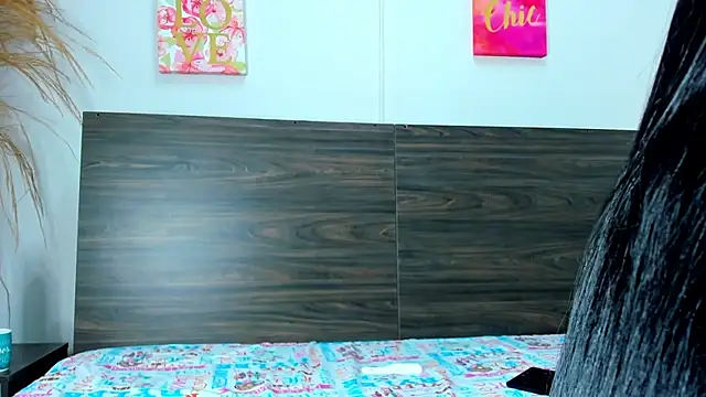 Snapshot of AnnieSofiia chatting on October 18, 2025, 8:33 pm AnnieSofiia online show from October 18, 2025, 8:33 pm