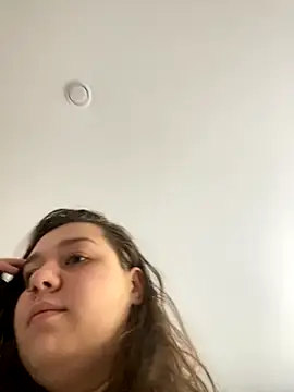 SuzieMurray online show from October 19, 2025, 10:40 am