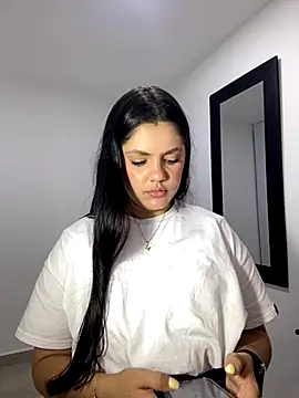 kimberlyhills1 online show from September 25, 2025, 5:02 am