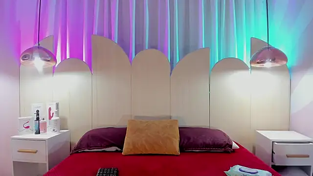 Laurentdupont04 online show from November 14, 2025, 3:10 am