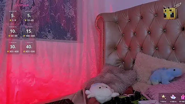 AlexaFoxy18 online show from March 13, 2025, 7:20 am