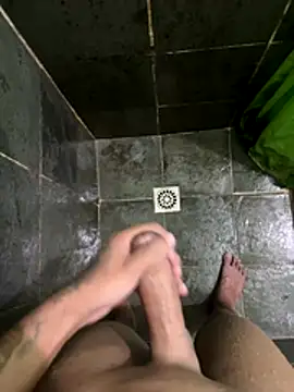 gzn01 online show from October 30, 2025, 7:11 pm