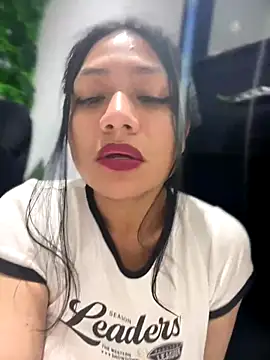 Snapshot of Im_Little chatting on October 15, 2025, 3:38 am Im Little online show from October 15, 2025, 3:38 am