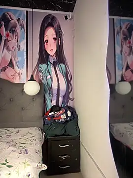 Snapshot of Im_Little chatting on February 11, 2025, 3:18 am Im Little online show from February 11, 2025, 3:18 am