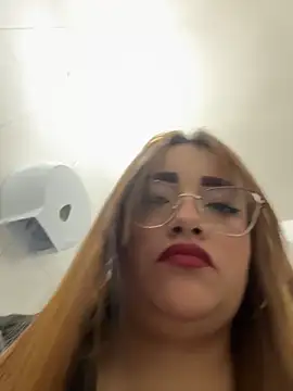 Tatiana O online show from April 6, 2026, 3:02 pm