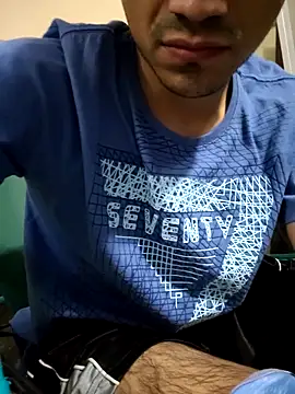 charlesss19 online show from November 8, 2025, 7:45 am