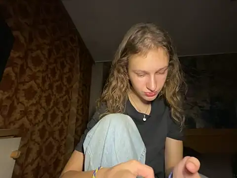 Eva Angel3 online show from September 19, 2025, 6:23 pm