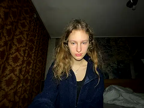 Eva Angel3 online show from November 25, 2025, 7:47 pm