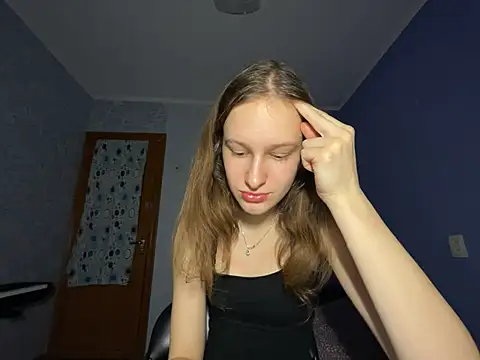 Eva Angel3 online show from March 5, 2025, 7:06 pm