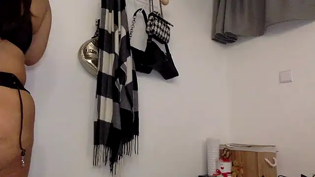 brazilianbbinuk online show from March 9, 2025, 7:23 am