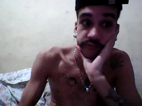 gatobranco001 online show from March 19, 2025, 12:12 pm