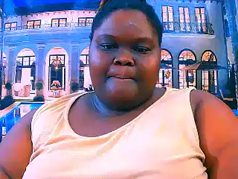 Snapshot of EbonyHotBuns chatting on April 28, 2026, 5:12 am EbonyHotBuns online show from April 28, 2026, 5:12 am