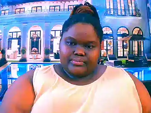 Snapshot of EbonyHotBuns chatting on May 2, 2026, 10:20 am EbonyHotBuns online show from May 2, 2026, 10:20 am