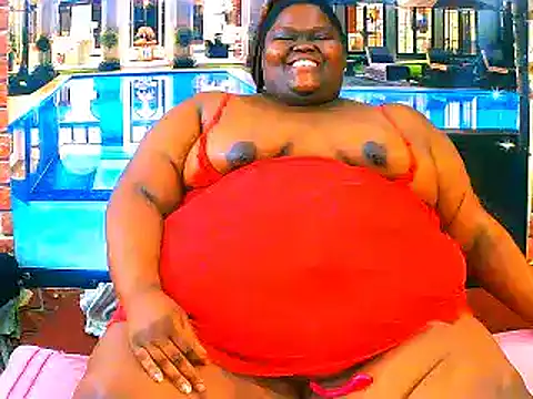 EbonyHotBuns online show from April 15, 2026, 6:56 pm