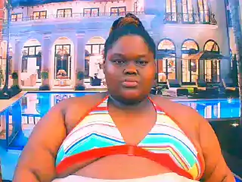 Snapshot of EbonyHotBuns chatting on May 1, 2026, 9:31 pm EbonyHotBuns online show from May 1, 2026, 9:31 pm