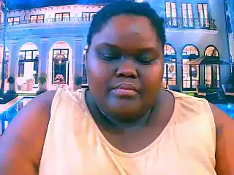 Snapshot of EbonyHotBuns chatting on May 9, 2026, 7:17 pm EbonyHotBuns online show from May 9, 2026, 7:17 pm