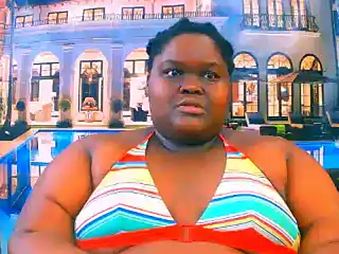 Snapshot of EbonyHotBuns chatting on May 8, 2026, 7:06 pm EbonyHotBuns online show from May 8, 2026, 7:06 pm