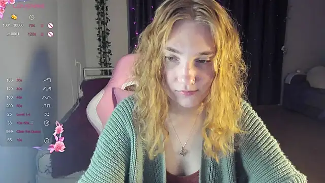 ReddHotPipper online show from February 25, 2025, 1:09 am