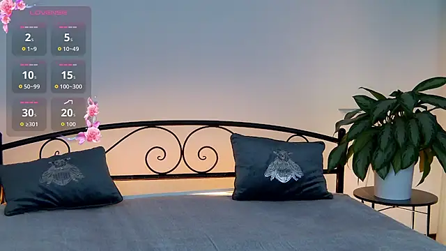 KarnetJ online show from October 11, 2025, 8:10 pm