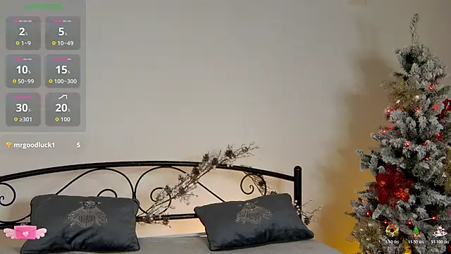 Snapshot of KarnetJ chatting on December 16, 2025, 9:08 pm KarnetJ online show from December 16, 2025, 9:08 pm