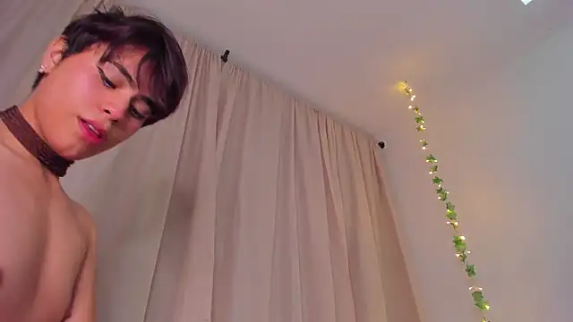 Little michell online show from February 11, 2025, 11:53 am