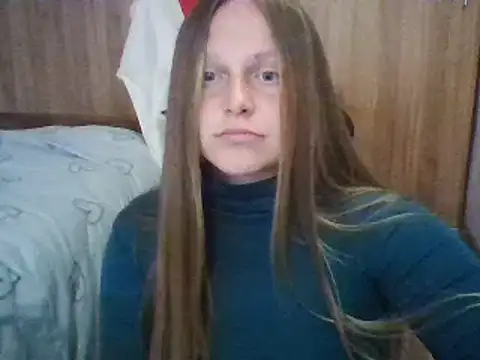 Evasapples online show from March 6, 2025, 10:58 pm