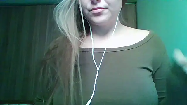 Evasapples online show from November 30, 2025, 4:41 pm