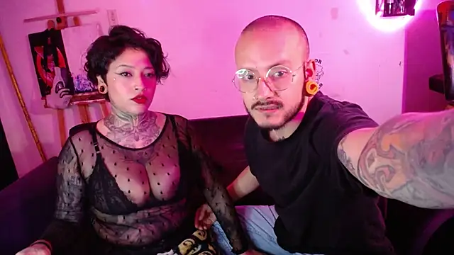 tatouagendecouple online show from November 7, 2025, 3:11 am