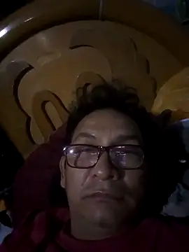 ardiente47 online show from September 26, 2025, 11:33 pm