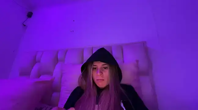 Snapshot of aliisonn_parker26 chatting on January 21, 2025, 3:26 am aliisonn parker26 online show from January 21, 2025, 3:26 am