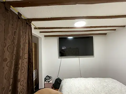 Snapshot of aliisonn_parker26 chatting on February 20, 2025, 8:14 pm aliisonn parker26 online show from February 20, 2025, 8:14 pm