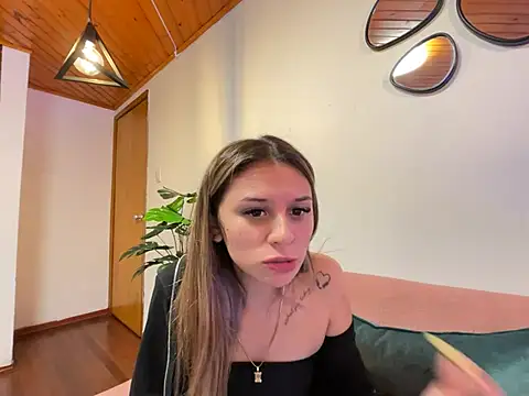 Snapshot of aliisonn_parker26 chatting on March 7, 2025, 7:38 pm aliisonn parker26 online show from March 7, 2025, 7:38 pm