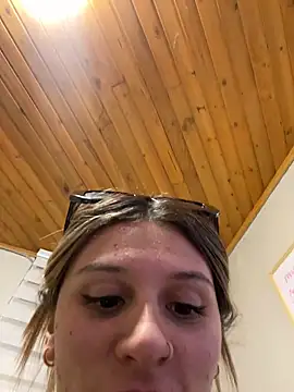 Snapshot of aliisonn_parker26 chatting on January 30, 2025, 11:34 pm aliisonn parker26 online show from January 30, 2025, 11:34 pm