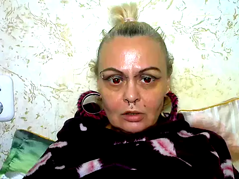 Gardener of Illusions online show from May 7, 2026, 8:01 pm