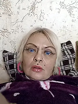 Gardener of Illusions online show from December 18, 2025, 3:22 am