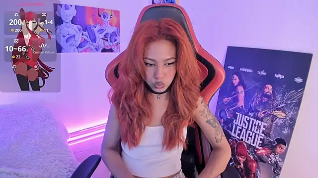 keendaall online show from September 26, 2025, 3:52 pm