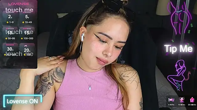 baby  kim online show from October 9, 2025, 9:15 pm