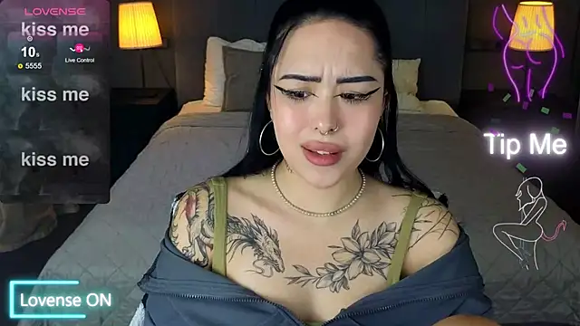 baby  kim online show from December 4, 2025, 7:57 pm