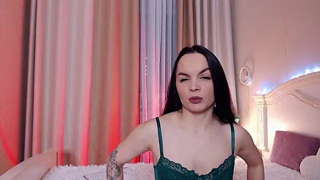 Snapshot of Avylew chatting on January 15, 2026, 11:52 pm Avylew online show from January 15, 2026, 11:52 pm