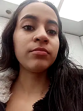 Mia Fischer online show from October 8, 2025, 7:03 pm