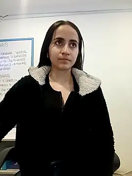 Mia Fischer online show from October 3, 2025, 7:26 pm