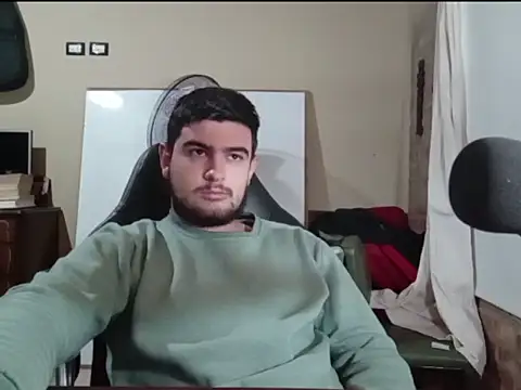 Snapshot of enzis3 chatting on April 26, 2026, 6:27 pm enzis3 online show from April 26, 2026, 6:27 pm