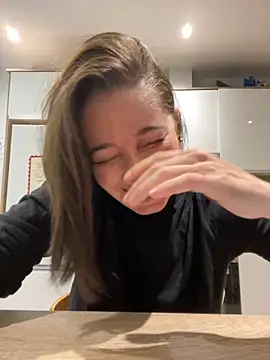 adarussell online show from October 4, 2025, 7:15 pm