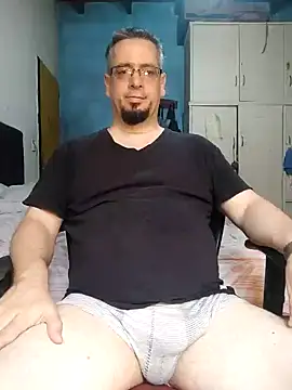 Snapshot of MrBig_2024 chatting on February 1, 2025, 5:58 pm MrBig 2024 online show from February 1, 2025, 5:58 pm