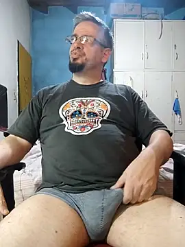 Snapshot of MrBig_2024 chatting on February 26, 2025, 9:09 pm MrBig 2024 online show from February 26, 2025, 9:09 pm