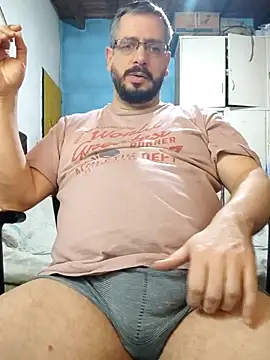 Snapshot of MrBig_2024 chatting on September 24, 2025, 8:04 pm MrBig 2024 online show from September 24, 2025, 8:04 pm