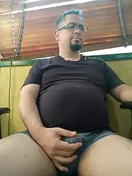 Snapshot of MrBig_2024 chatting on February 3, 2025, 10:47 am MrBig 2024 online show from February 3, 2025, 10:47 am